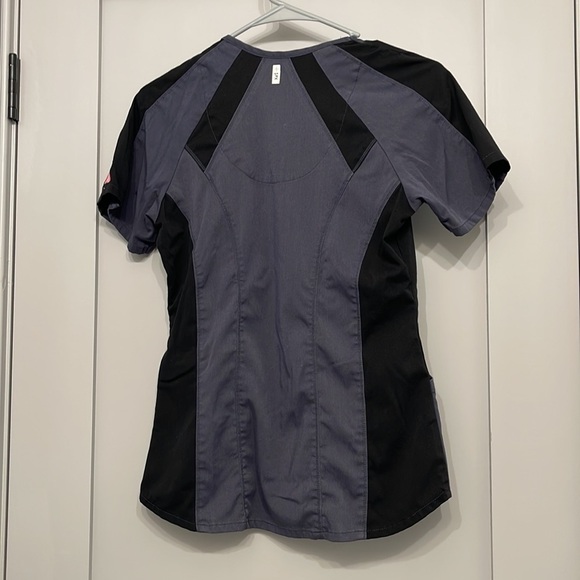 Grey’s Anatomy By Barco Scrub Top Lot XS - Picture 6 of 16